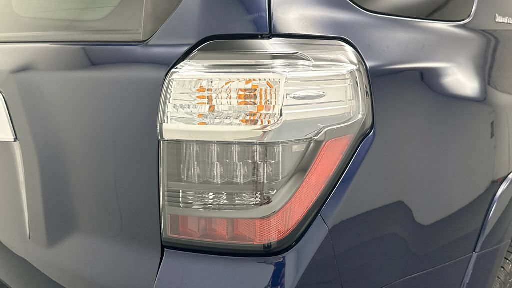 Certified 2022 Toyota 4Runner Limited AWD/4WD image 24