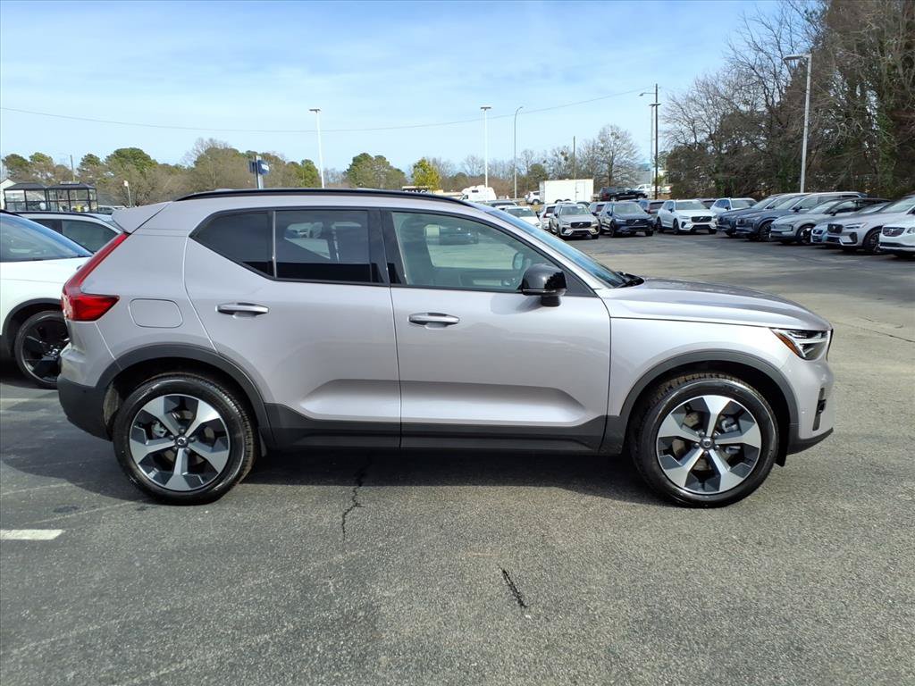 New 2026 Volvo XC40 B5 Plus w/ Protection Package Premier AWD/4WD image 2