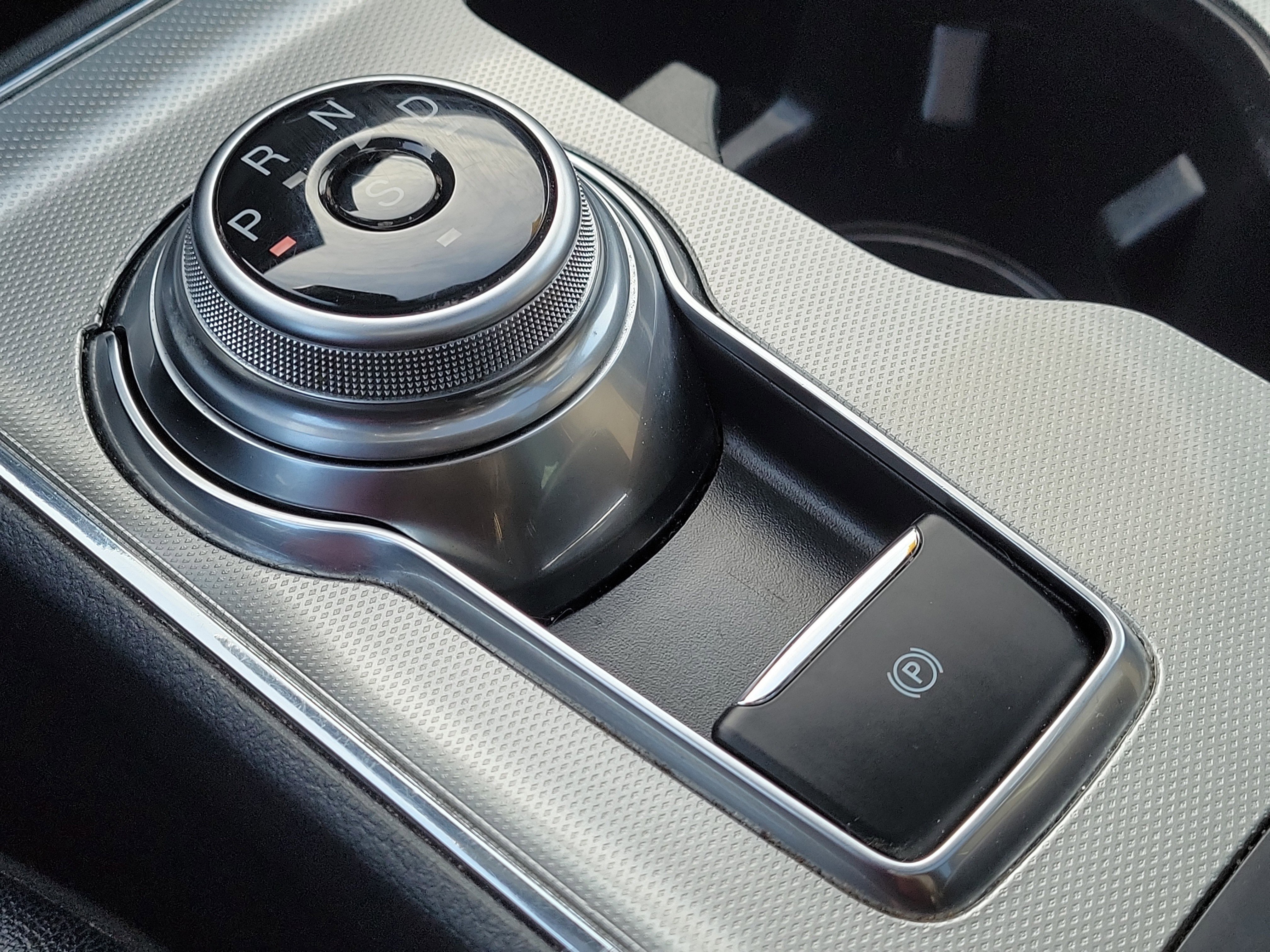 Used 2024 Ford Edge ST w/ Equipment Group 401A image 32