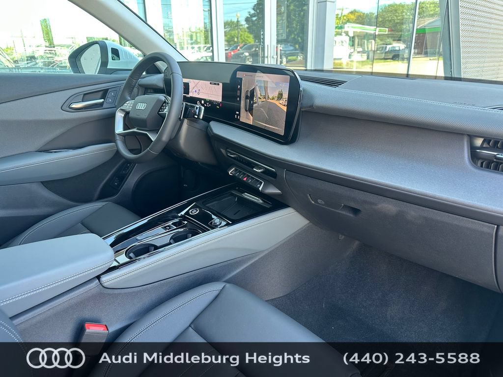 New 2026 Audi Q3 quattro 2.0T AWD/4WD image 15