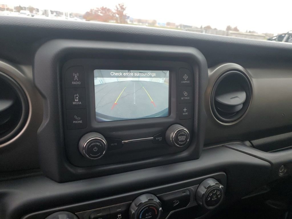 Used 2019 Jeep Wrangler Unlimited Sport S image 18