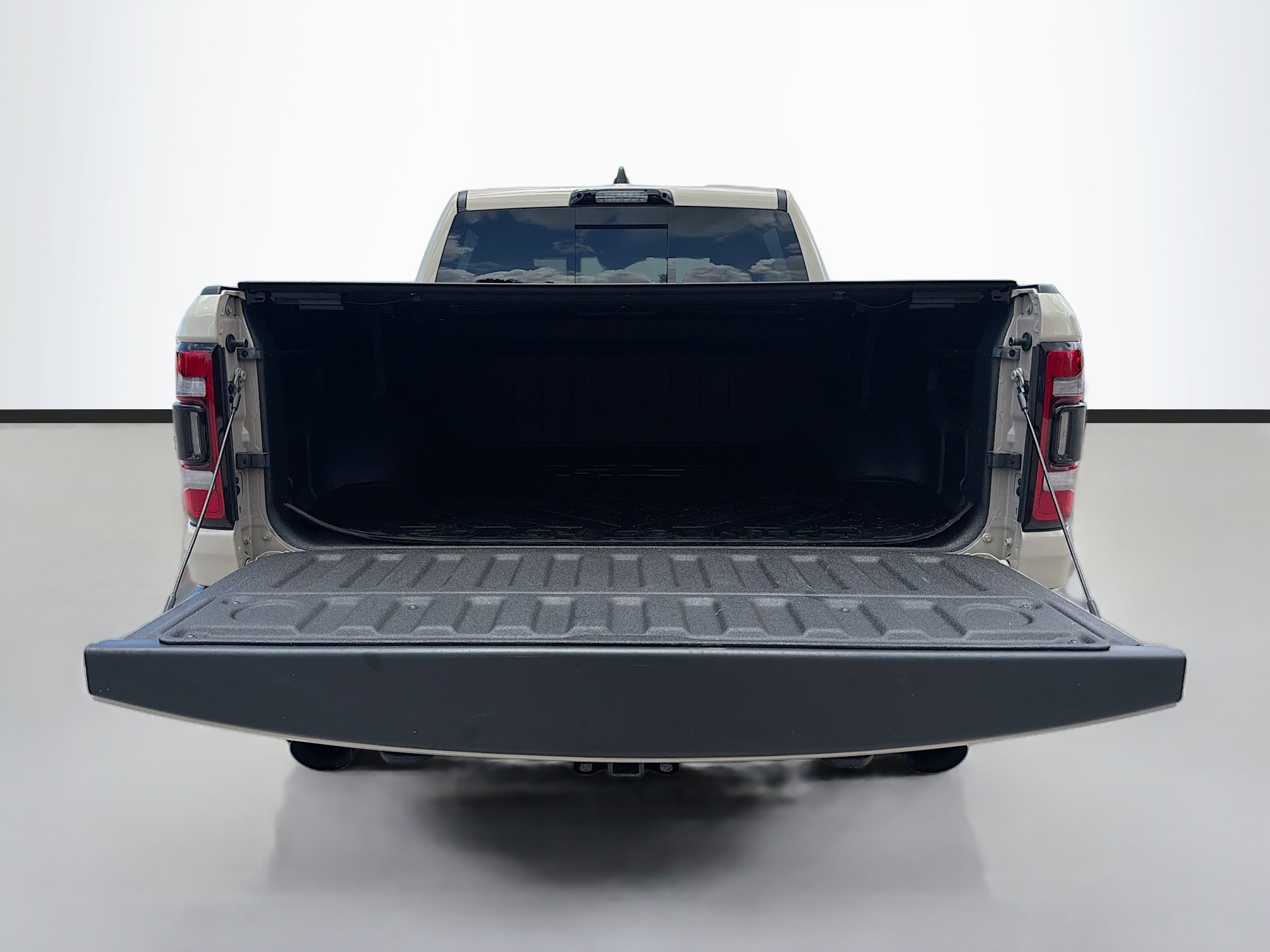 Used 2022 RAM 1500 TRX w/ TRX Level 2 Equipment Group AWD/4WD image 12