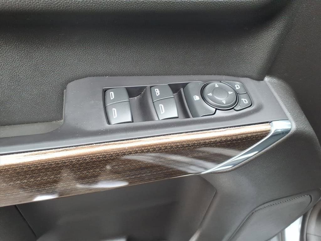 Used 2021 Chevrolet Silverado 1500 LT image 24
