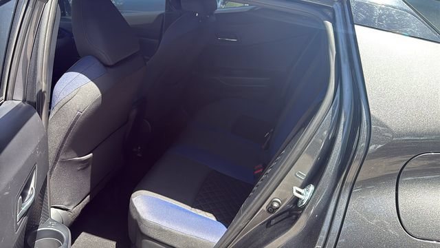 Used 2022 Toyota C-HR XLE FWD image 16