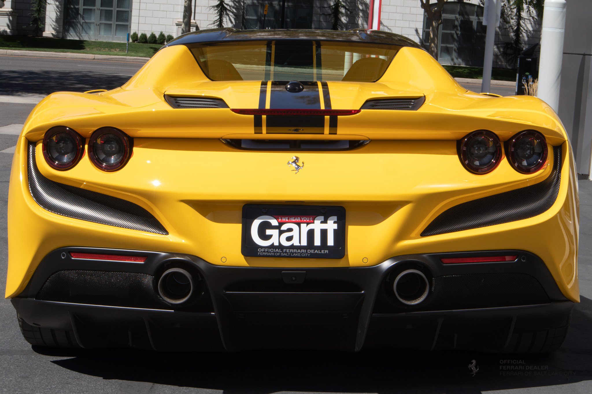 Used 2021 Ferrari F8 Tributo RWD image 4