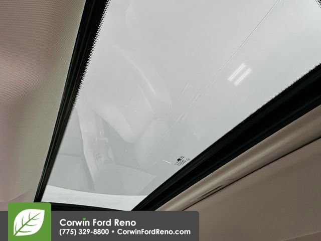 Used 2013 INFINITI G37 Journey w/ Premium Pkg image 23