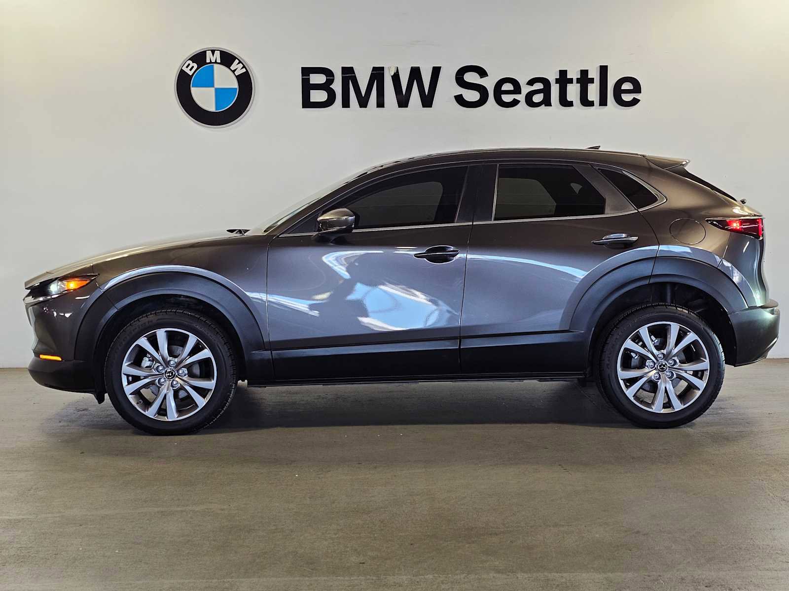 Used 2020 MAZDA CX-30 AWD w/ Preferred Package image 3