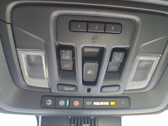 Used 2026 Chevrolet Silverado 1500 High Country image 32