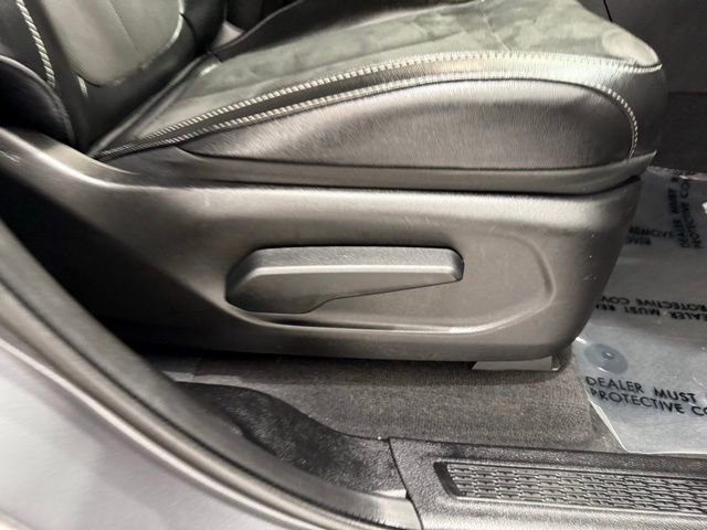 Used 2023 Jeep Grand Cherokee Altitude image 21
