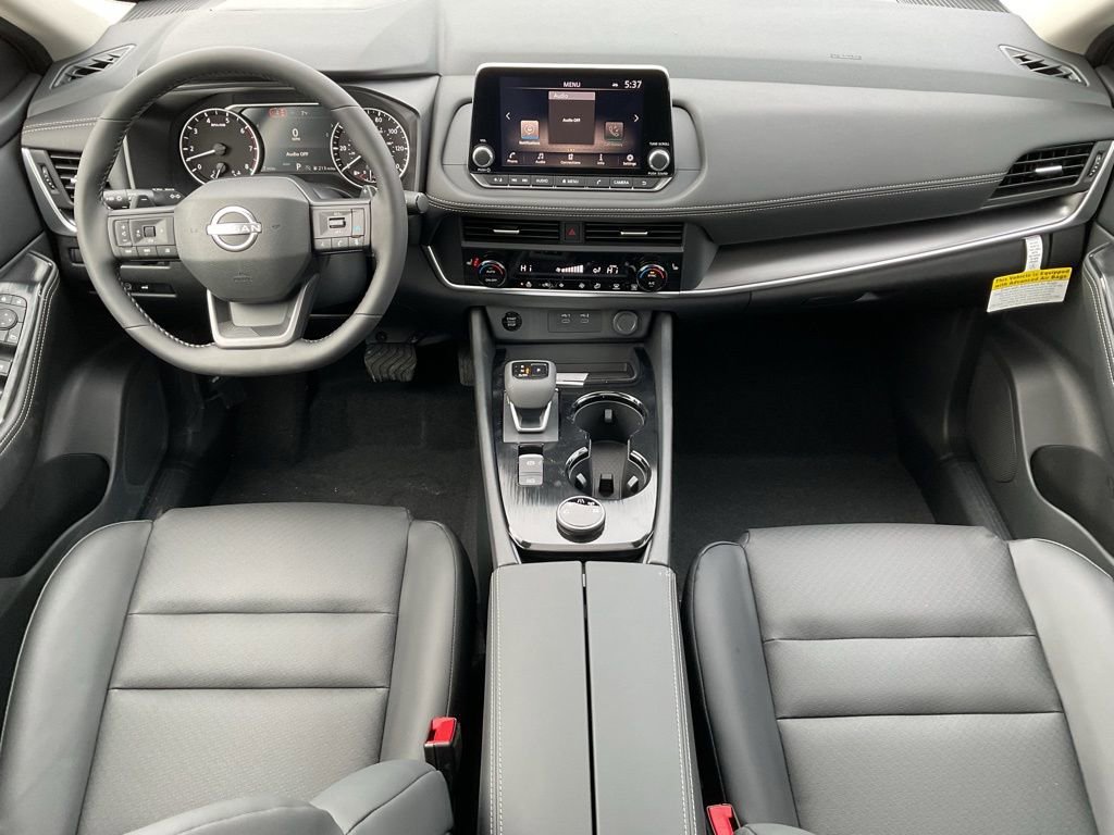 New 2026 Nissan Rogue SV w/ SV Premium Package AWD/4WD image 17