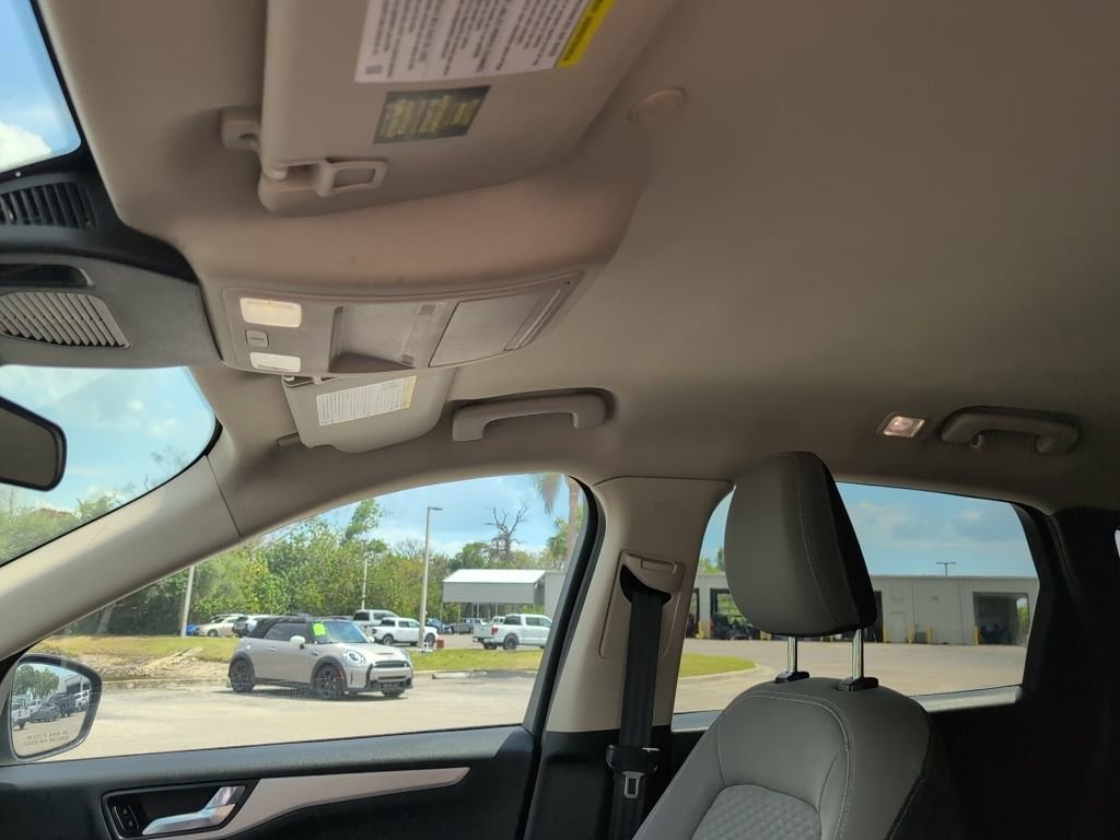 Certified 2020 Ford Escape SE Sport FWD image 10