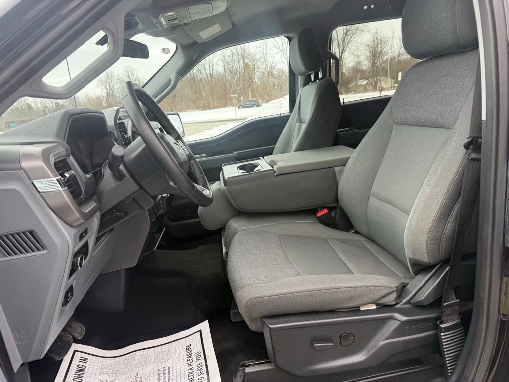 Used 2025 Ford F150 XLT w/ Equipment Group 301A Standard AWD/4WD image 26