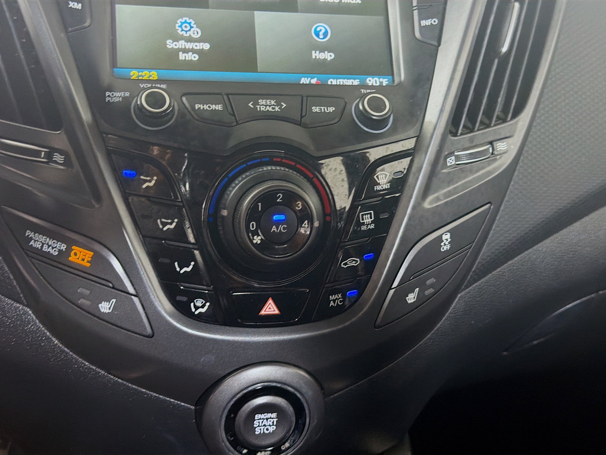 Used 2015 Hyundai Veloster Turbo FWD image 22