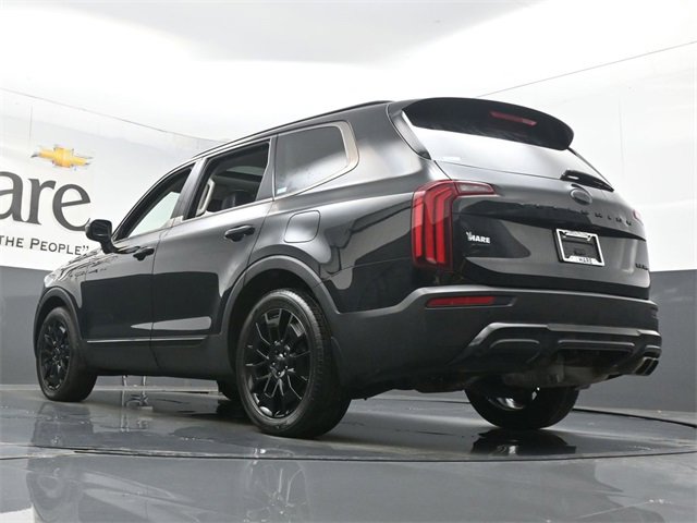 Used 2021 Kia Telluride EX w/ EX Premium Package image 5