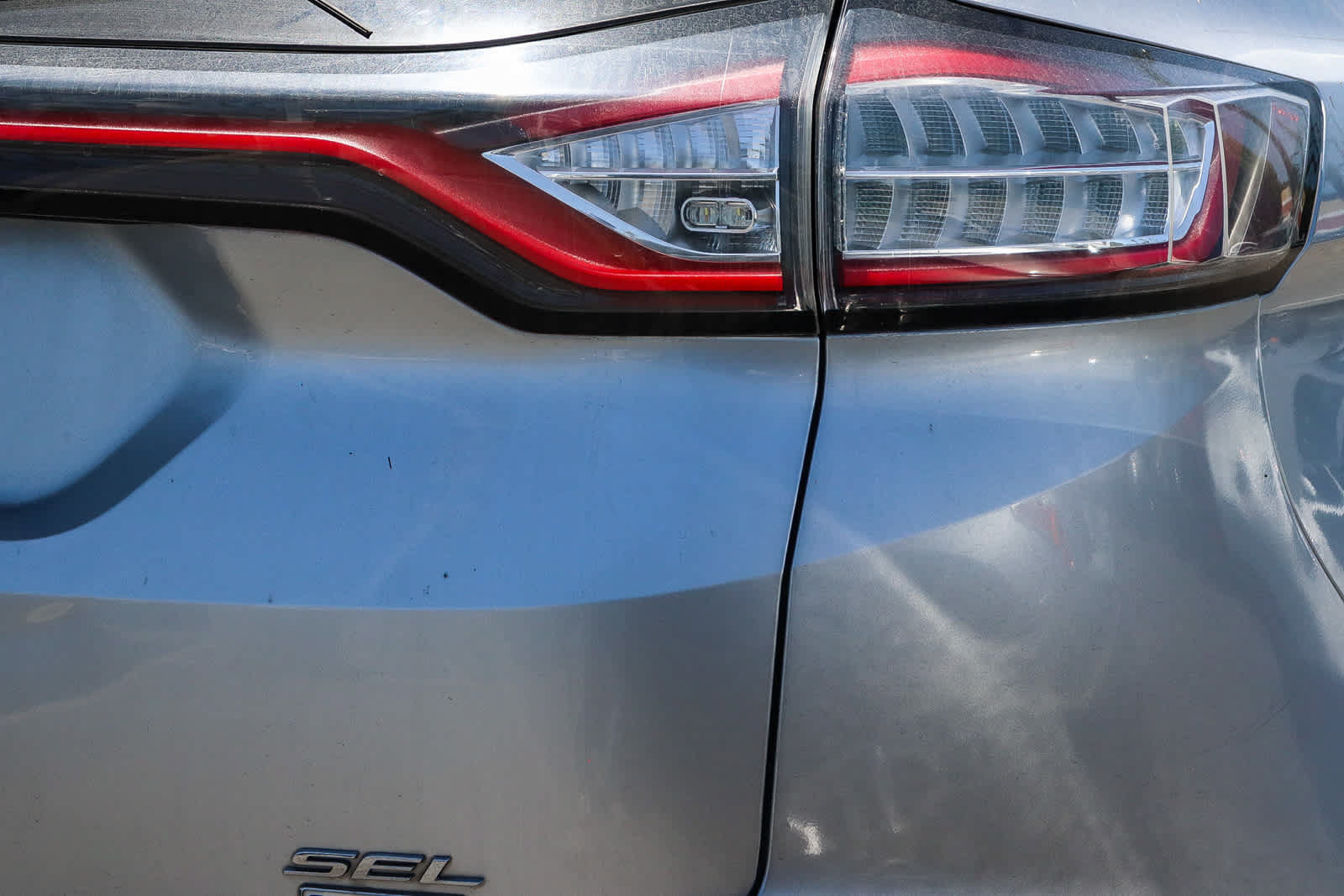 Used 2017 Ford Edge SEL w/ Equipment Group 201A FWD image 13