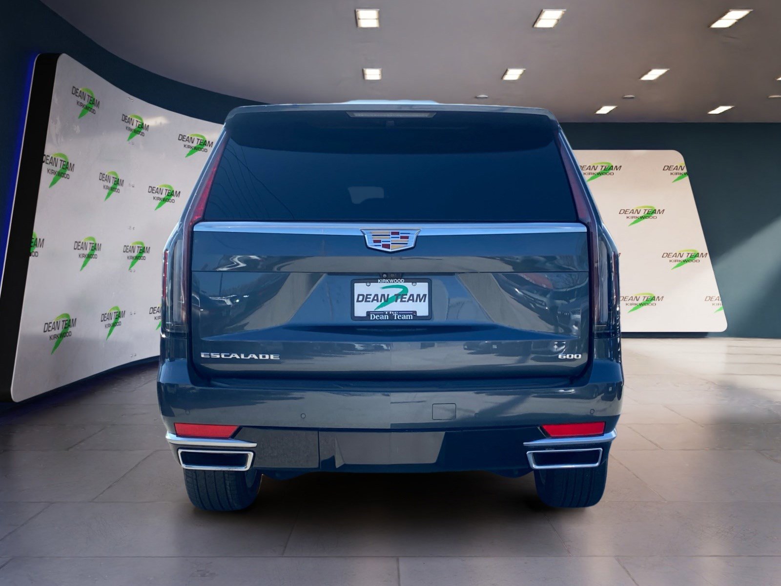 Used 2021 Cadillac Escalade ESV Premium Luxury image 5