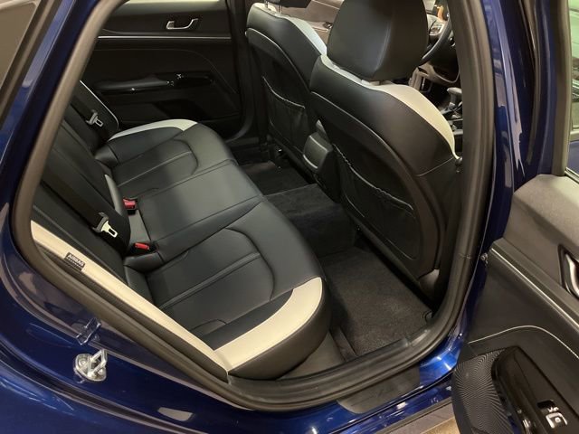 Certified 2025 Kia K5 GT-Line w/ GT-Line Premium Package AWD/4WD image 15