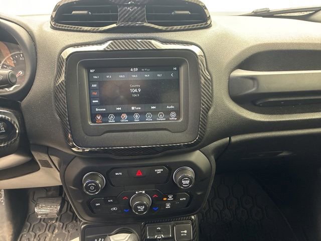 Used 2020 Jeep Renegade Latitude AWD/4WD image 9