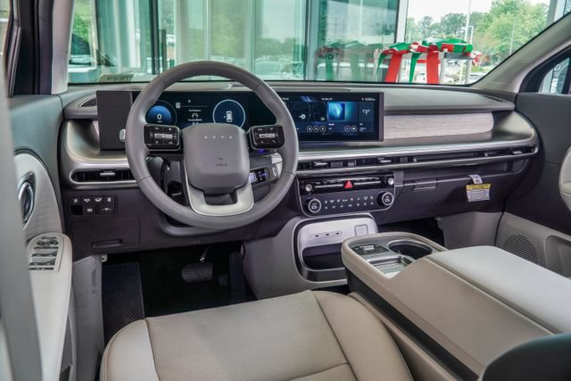New 2026 Hyundai Ioniq 9 SEL AWD/4WD image 18