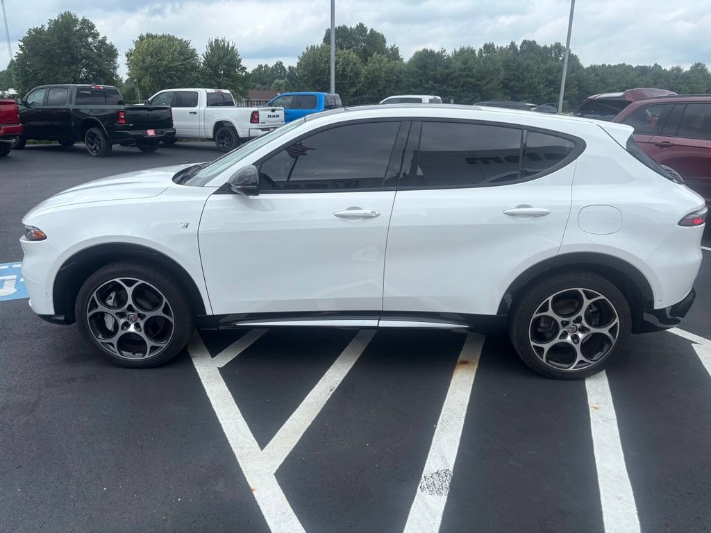 Used 2024 Alfa Romeo Tonale Ti w/ Active Assist Package AWD/4WD image 8