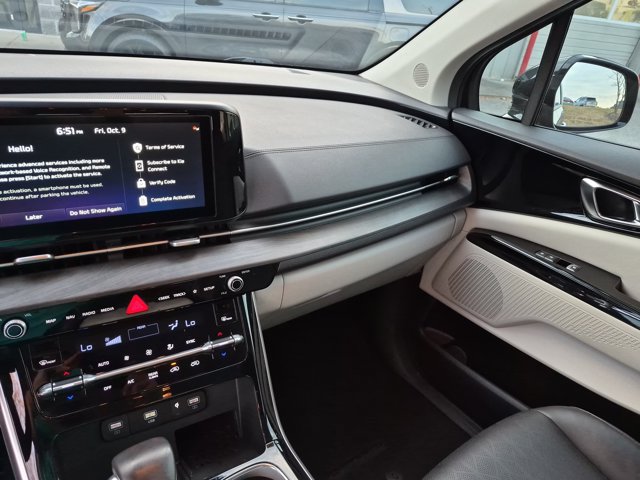 Certified 2024 Kia Carnival EX FWD image 18