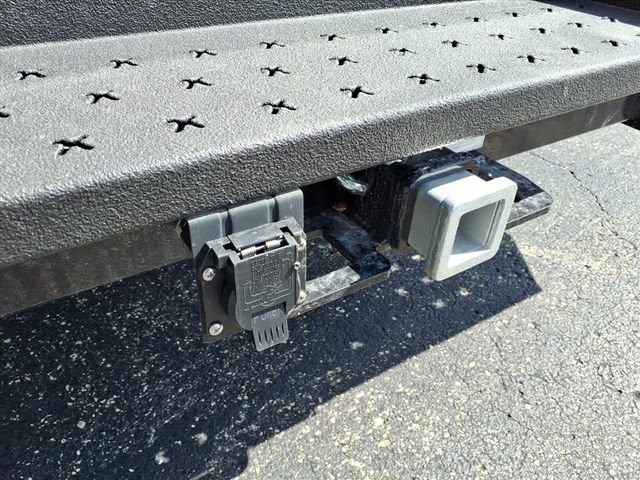 New 2025 Chevrolet Express 3500 w/ Power Convenience Package image 23