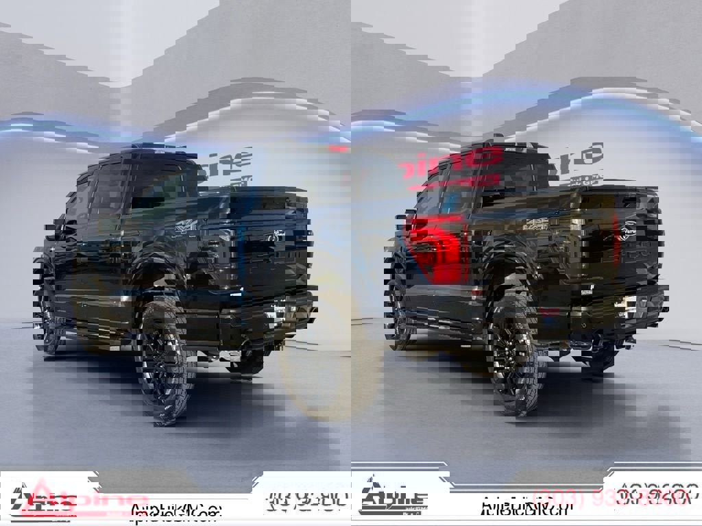 Used 2025 Ford F150 Lariat w/ Equipment Group 501A Mid image 3