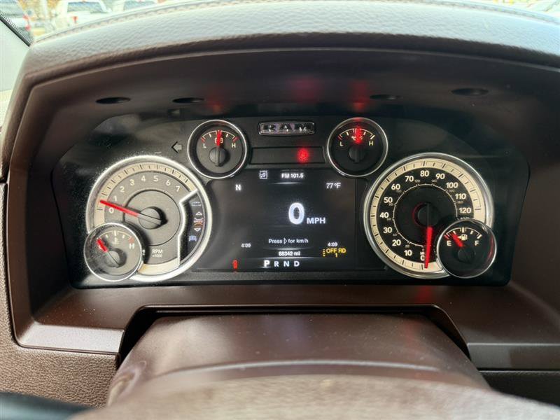 Used 2016 RAM 1500 Laramie w/ Convenience Group AWD/4WD image 35