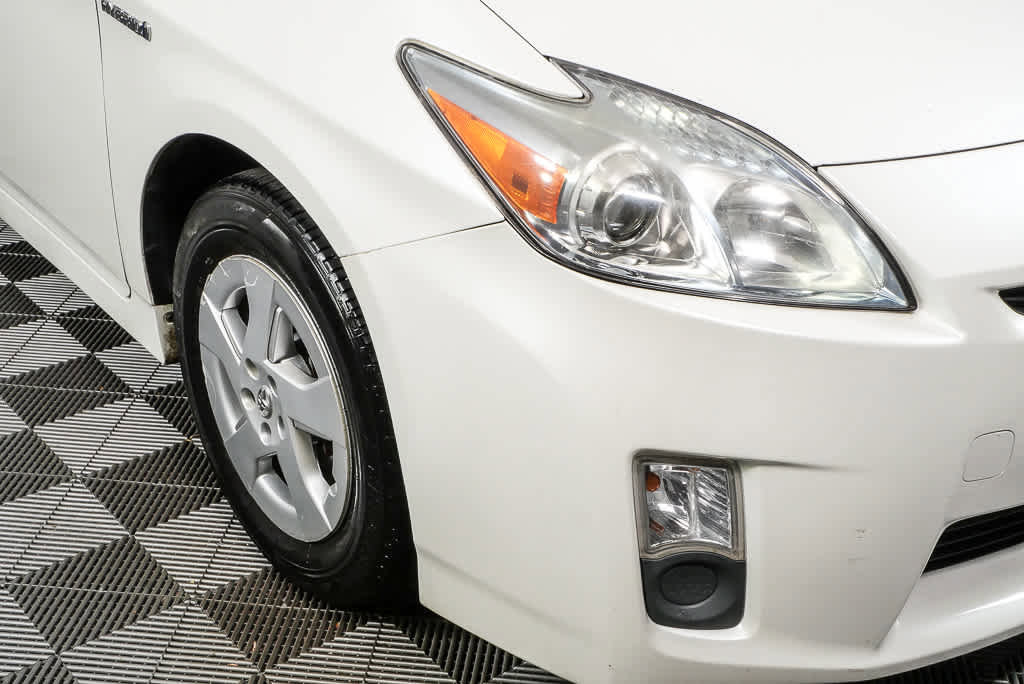 Used 2010 Toyota Prius Two FWD image 32