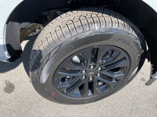 New 2026 Ford F150 XLT w/ Equipment Group 302A MID image 20