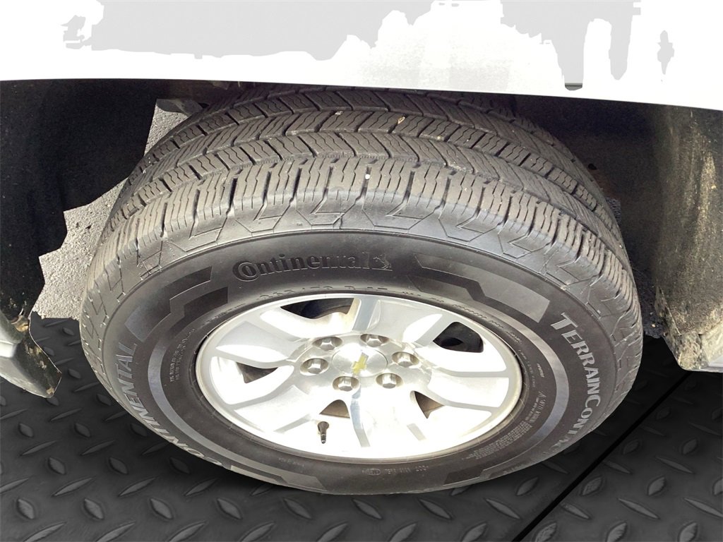 Used 2018 Chevrolet Silverado 1500 LT w/ All Star Edition image 21