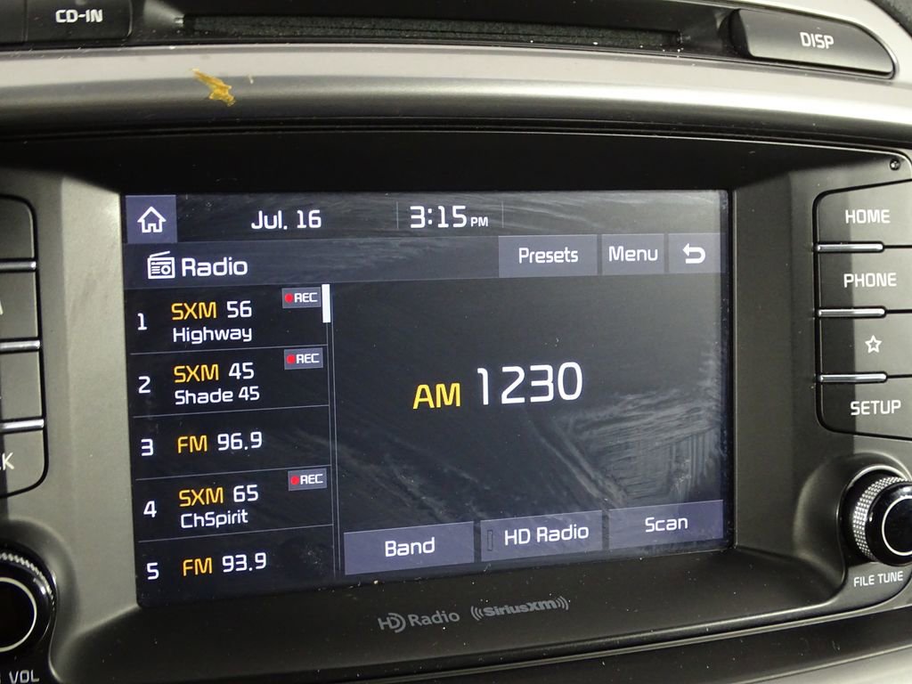 Used 2019 Kia Sorento EX image 35