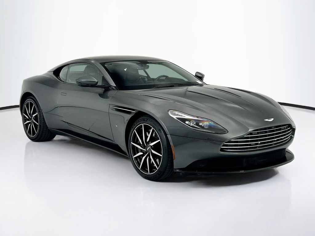 Used 2018 Aston Martin DB11 V12 RWD image 3