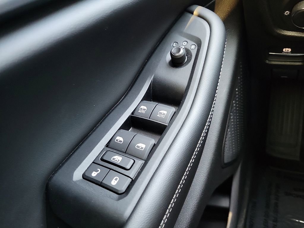 Used 2023 Jeep Grand Cherokee L Altitude image 14