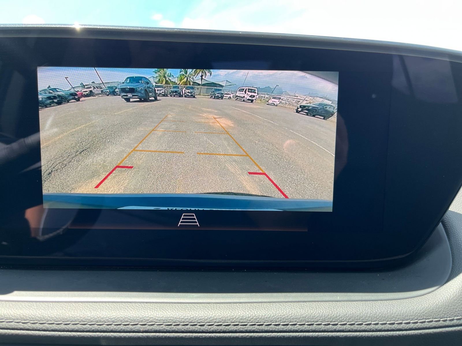 Used 2025 Buick Encore GX Preferred image 22