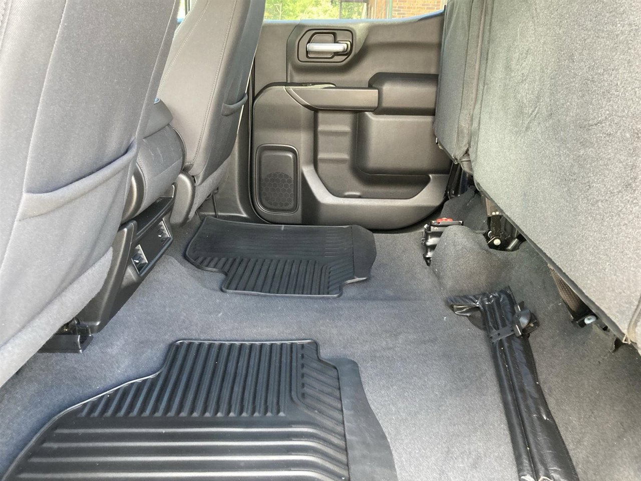 Used 2022 Chevrolet Silverado 1500 Custom image 12