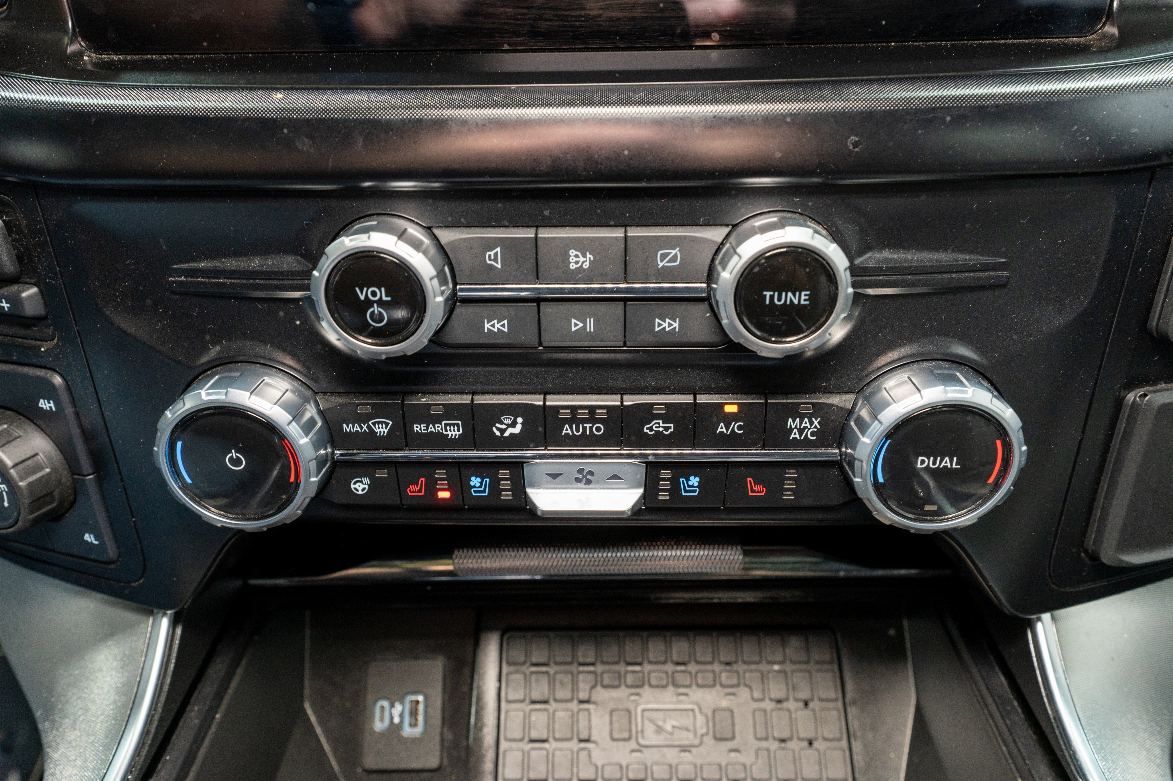 Used 2023 Ford F150 Limited AWD/4WD image 29