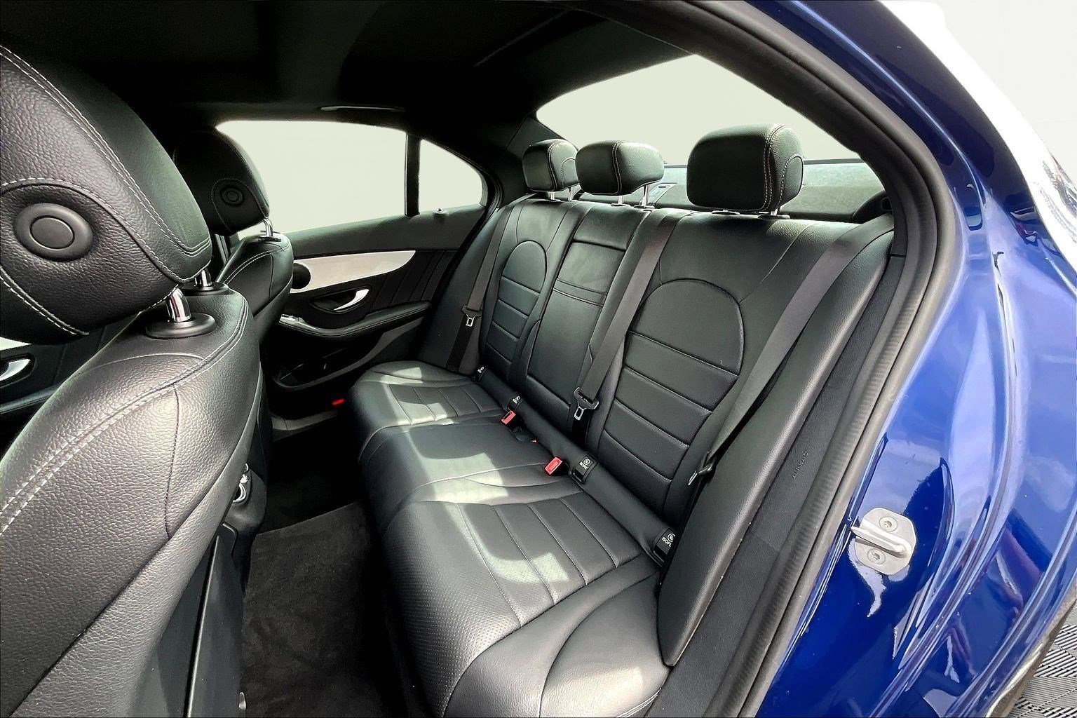 Used 2021 Mercedes-Benz C 300 4MATIC Sedan image 22