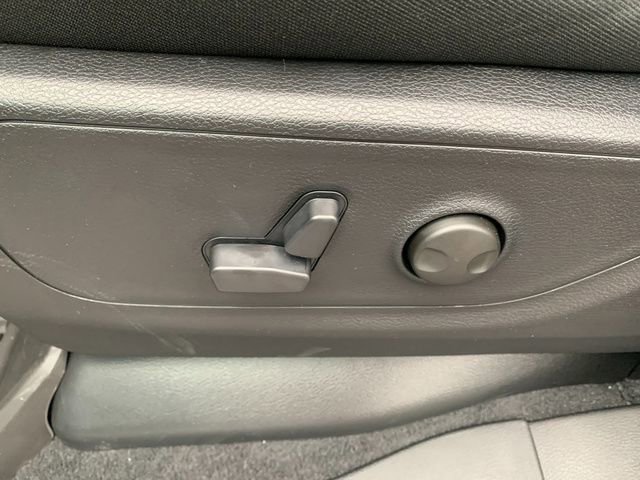 New 2026 RAM 1500 4x4 Crew Cab image 16