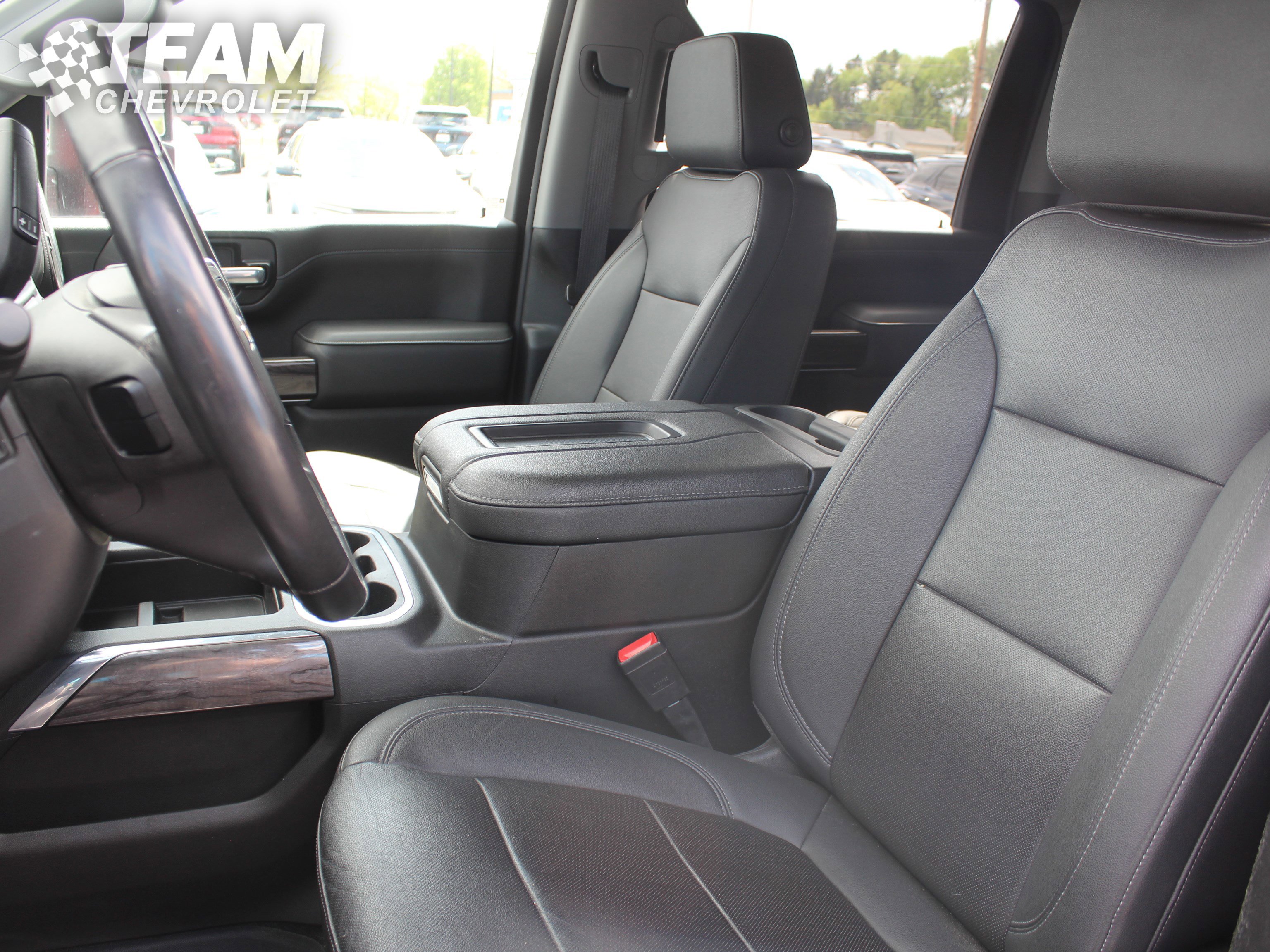 Used 2022 Chevrolet Silverado 2500 LTZ AWD/4WD image 13