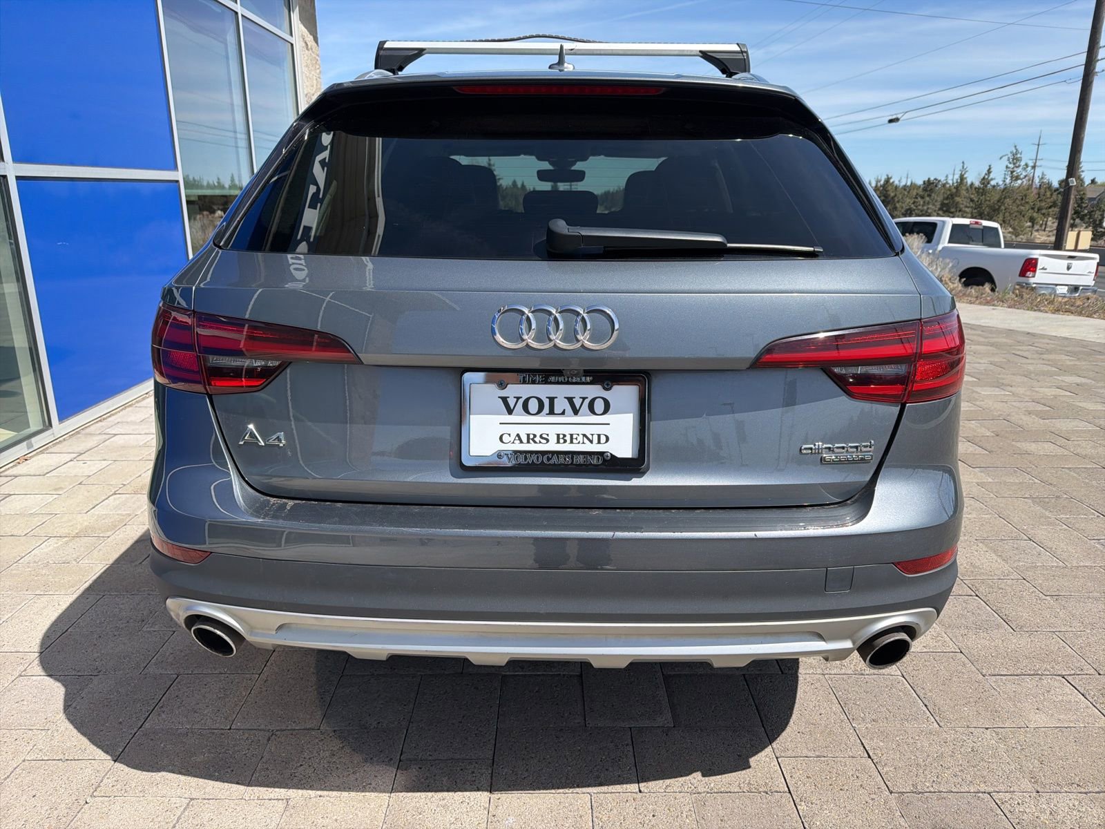 Used 2018 Audi A4 2.0T allroad Premium w/ Convenience Package image 6