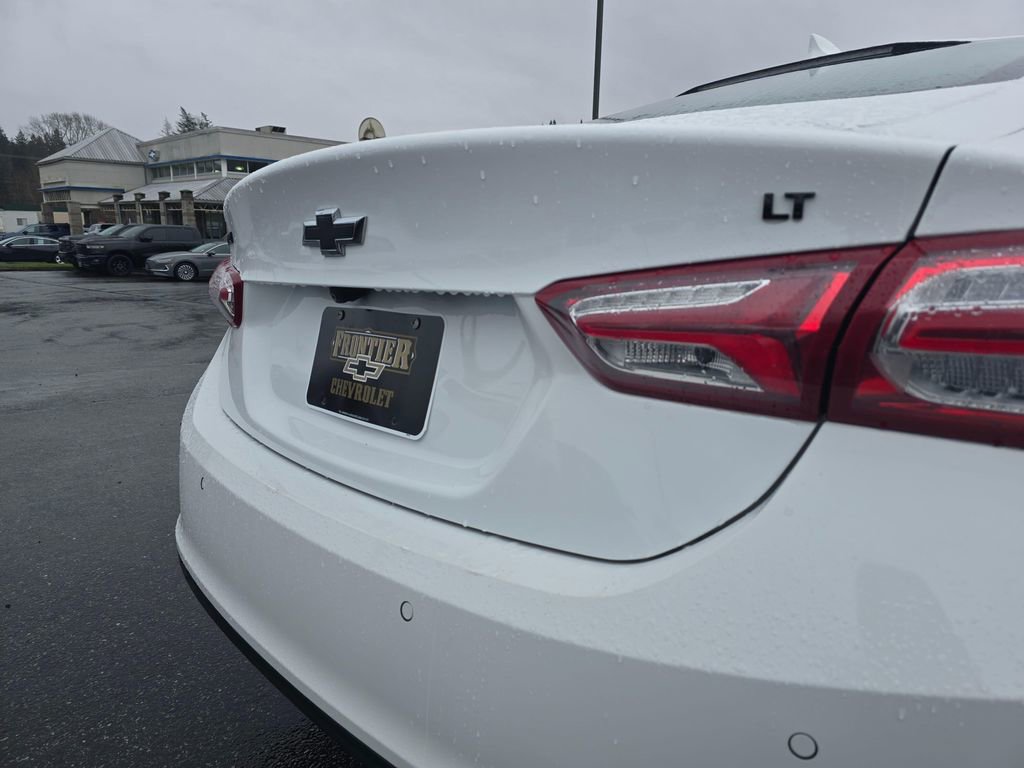 Used 2024 Chevrolet Malibu LT w/ Sport Edition FWD image 10