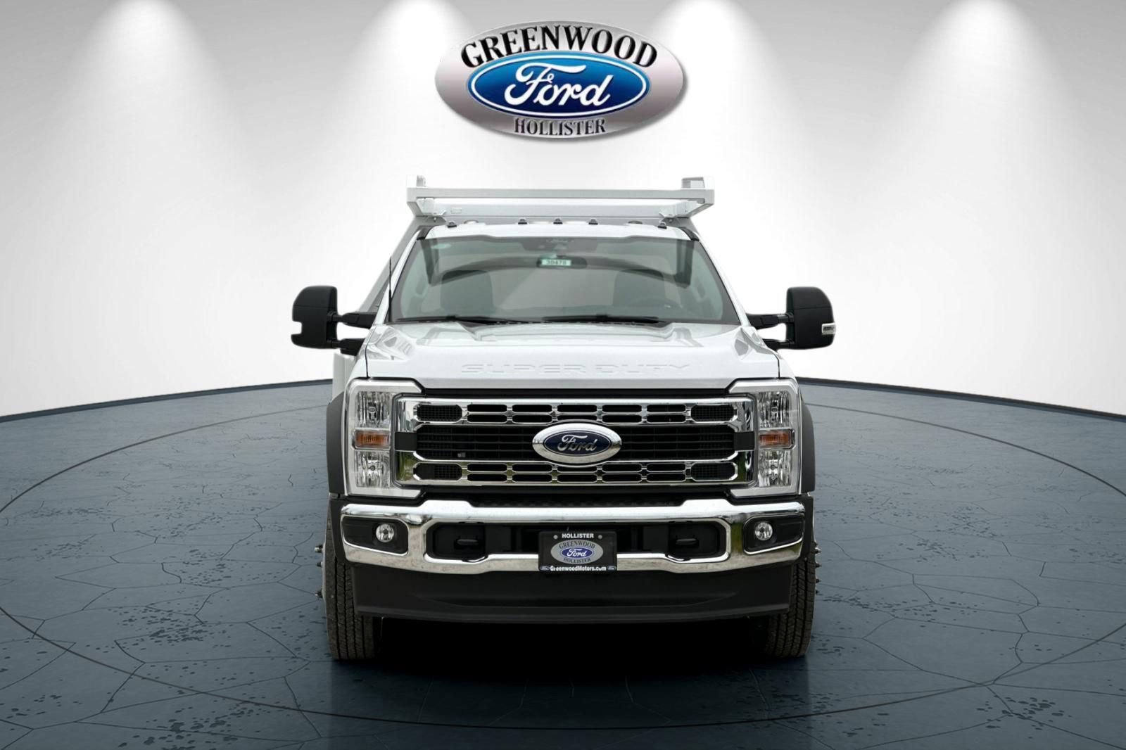 New 2026 Ford F550 2WD Regular Cab Super Duty image 9