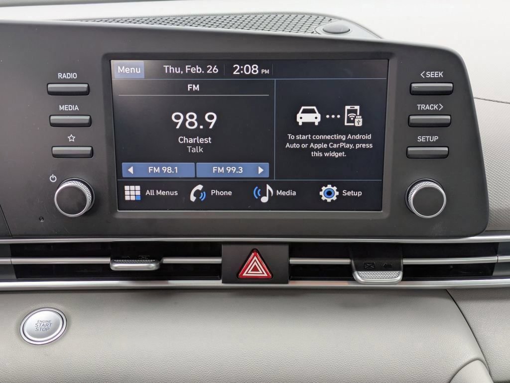 Used 2025 Hyundai Elantra Sport FWD image 15