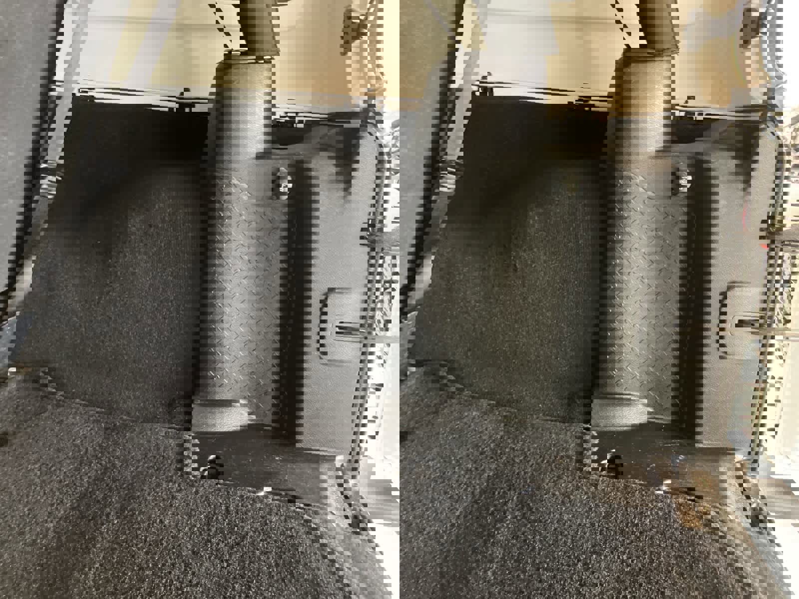 Used 2016 Jeep Wrangler Unlimited Sahara w/ Mopar Chrome Edition Group image 27