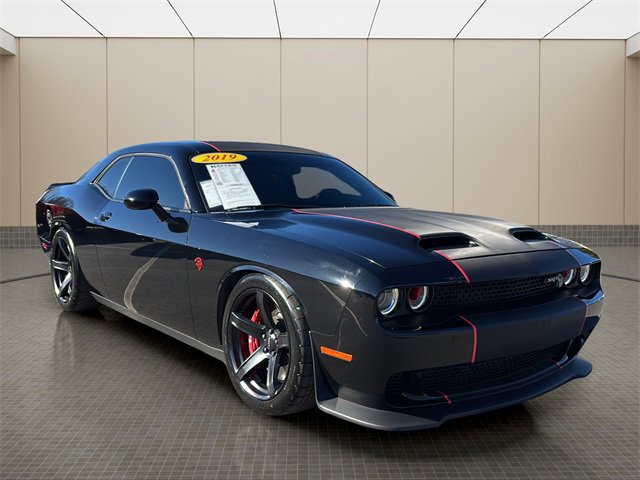 Used 2019 Dodge Challenger SRT Hellcat image 7