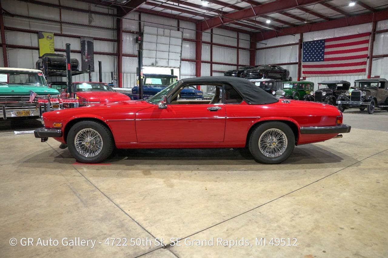 Used 1989 Jaguar XJS V12 Convertible RWD image 21