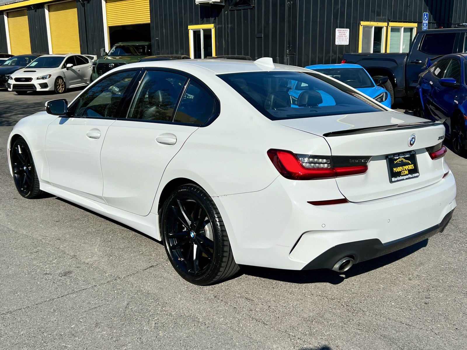 Used 2020 BMW 330i Sedan w/ M Sport Package RWD image 8