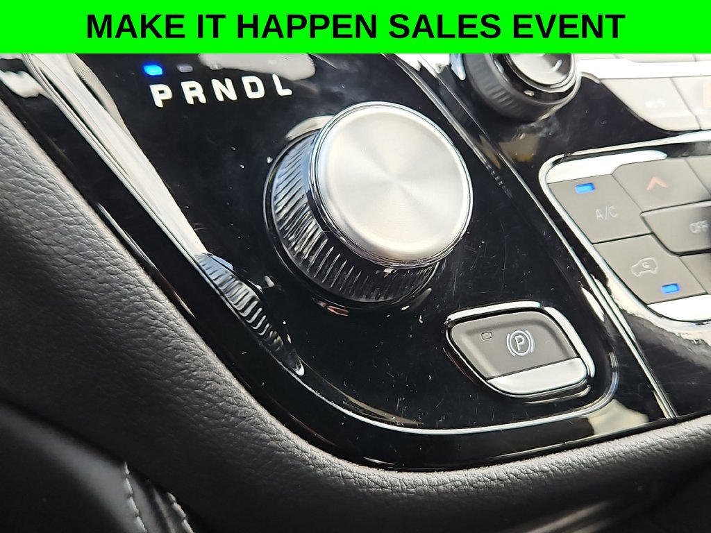 Used 2025 Chrysler Pacifica Limited FWD image 20