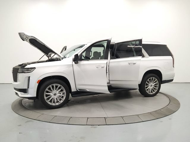 Used 2021 Cadillac Escalade ESV Premium Luxury AWD/4WD image 12